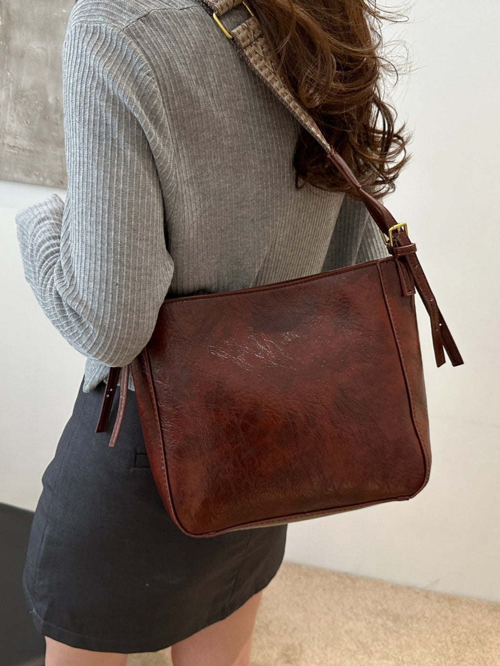 PU Leather Bag - Adjustable Strap Crossbody Bag with Pouch